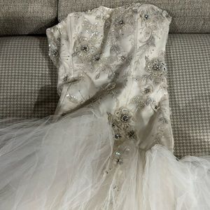 Lazaro wedding dress